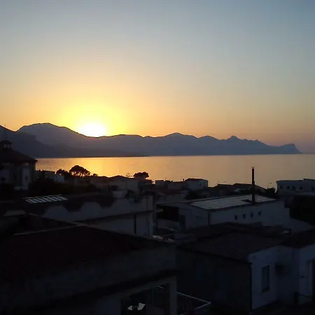 Aurora Boreale Alcamo Marina